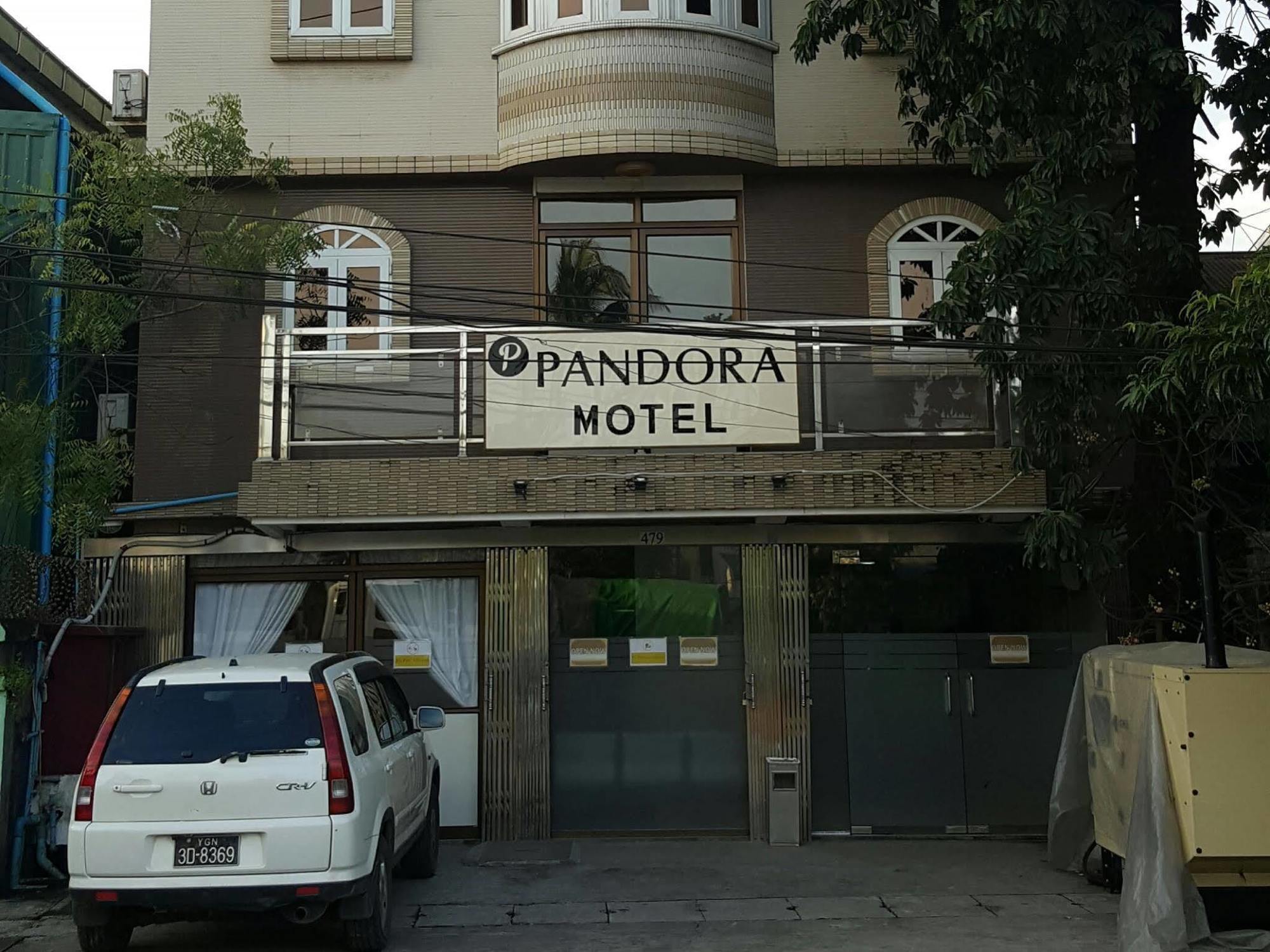 Pandora Motel 양곤 외부 사진